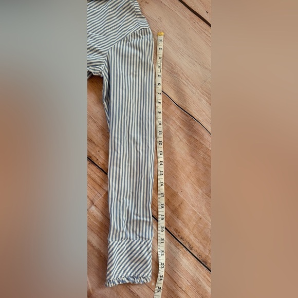 Lilly Pulitzer Womens Long Sleeve Button Up Shirt Size 8  Striped Ruffle Zebra - Picture 6 of 9